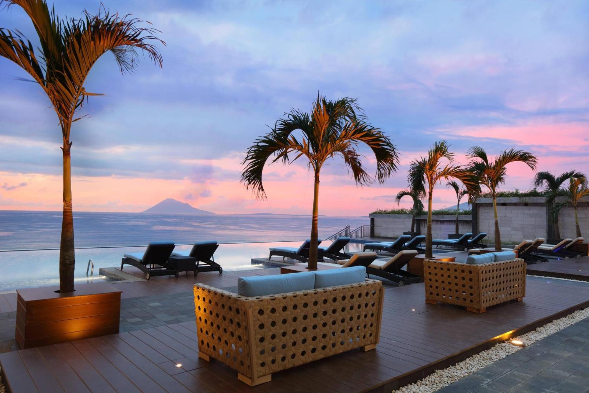 Four Points By Sheraton Manado Ngoại thất bức ảnh