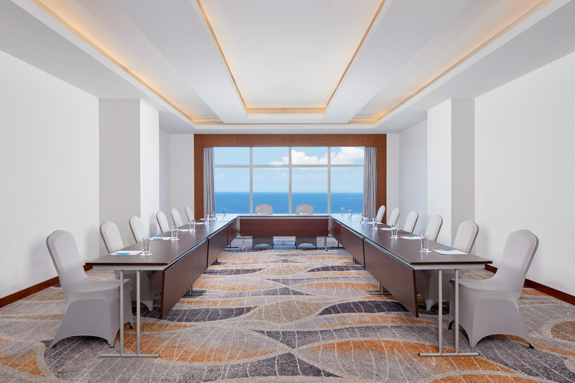 Four Points By Sheraton Manado Ngoại thất bức ảnh