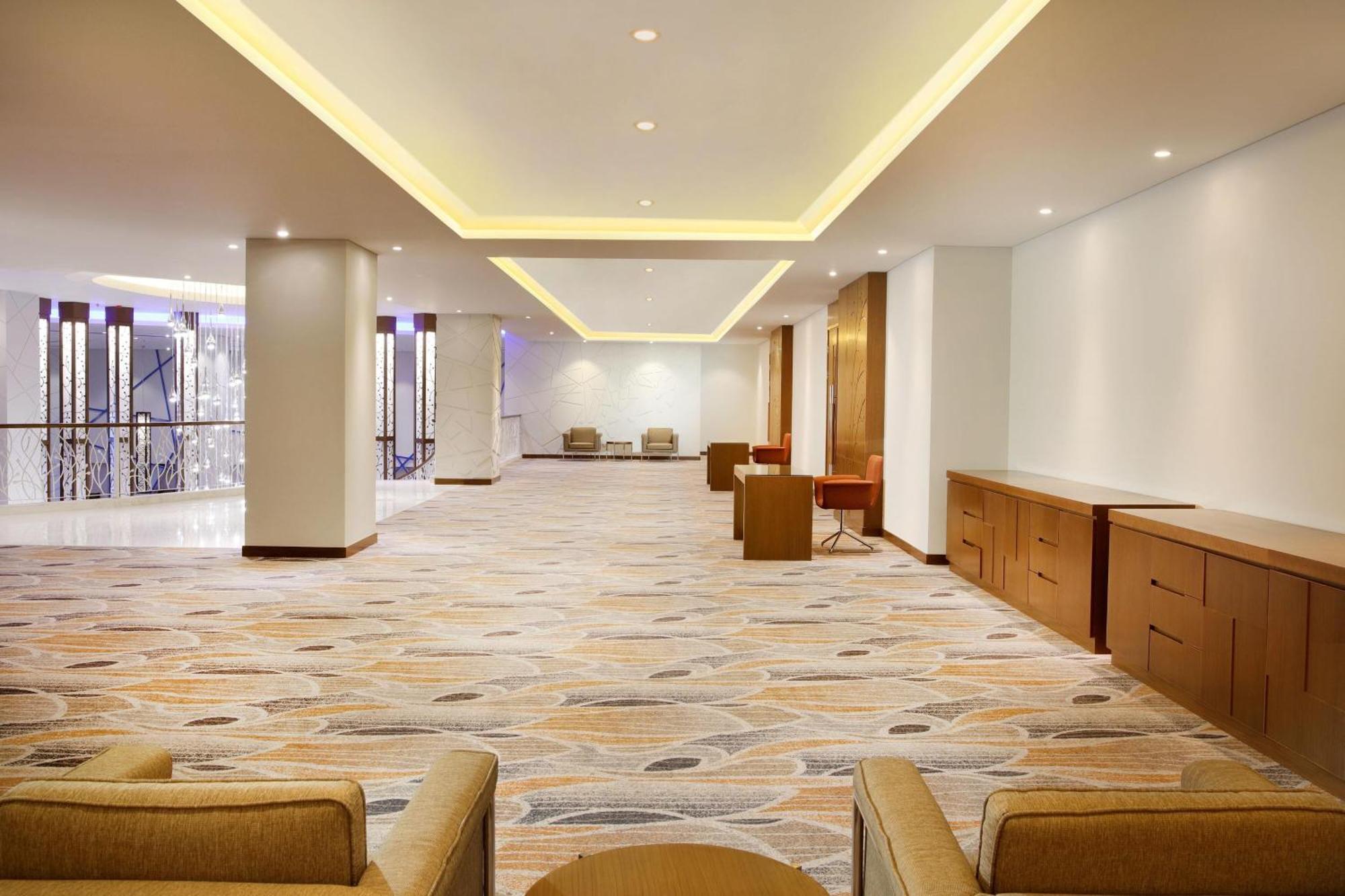 Four Points By Sheraton Manado Ngoại thất bức ảnh