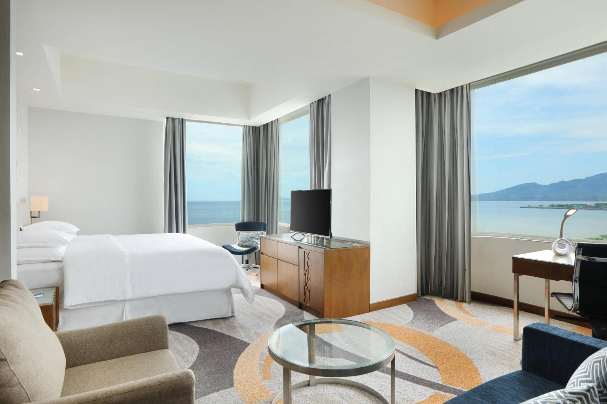 Four Points By Sheraton Manado Ngoại thất bức ảnh