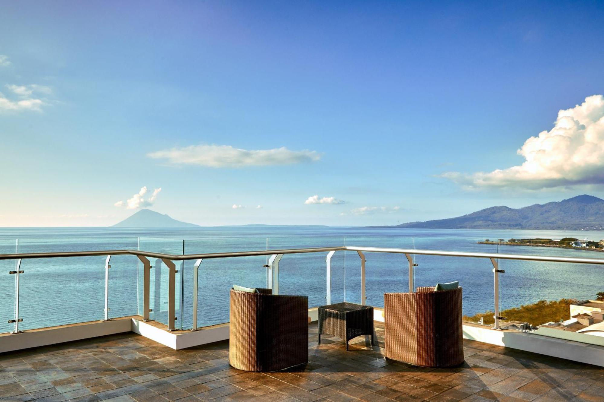 Four Points By Sheraton Manado Ngoại thất bức ảnh